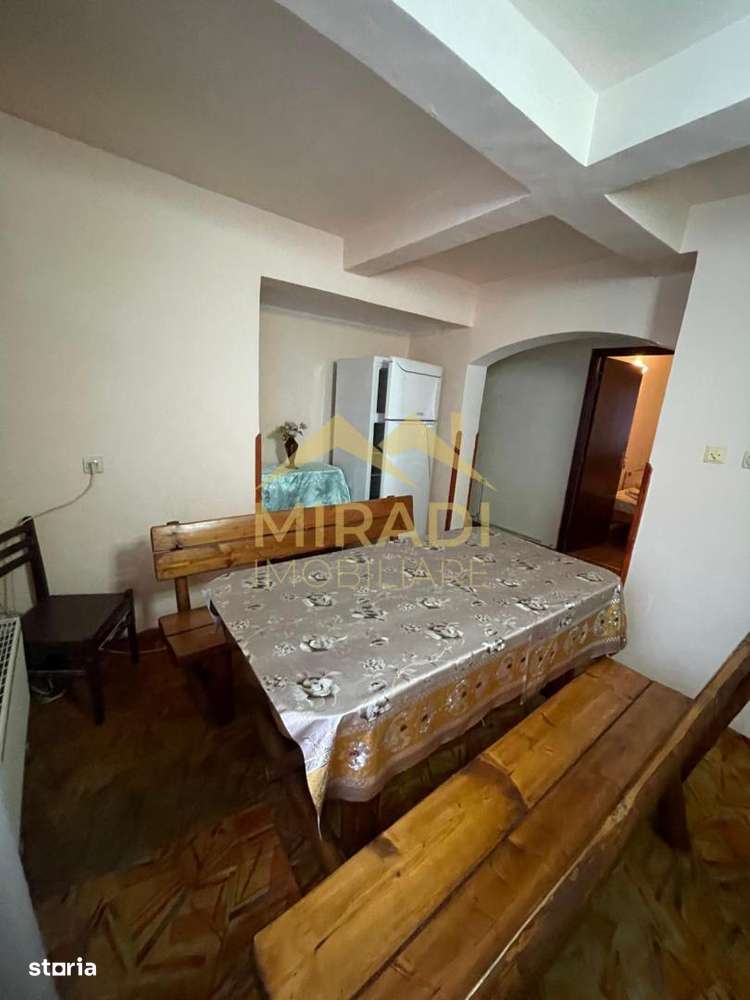 Vanzari Apartamente 8 Camere-7