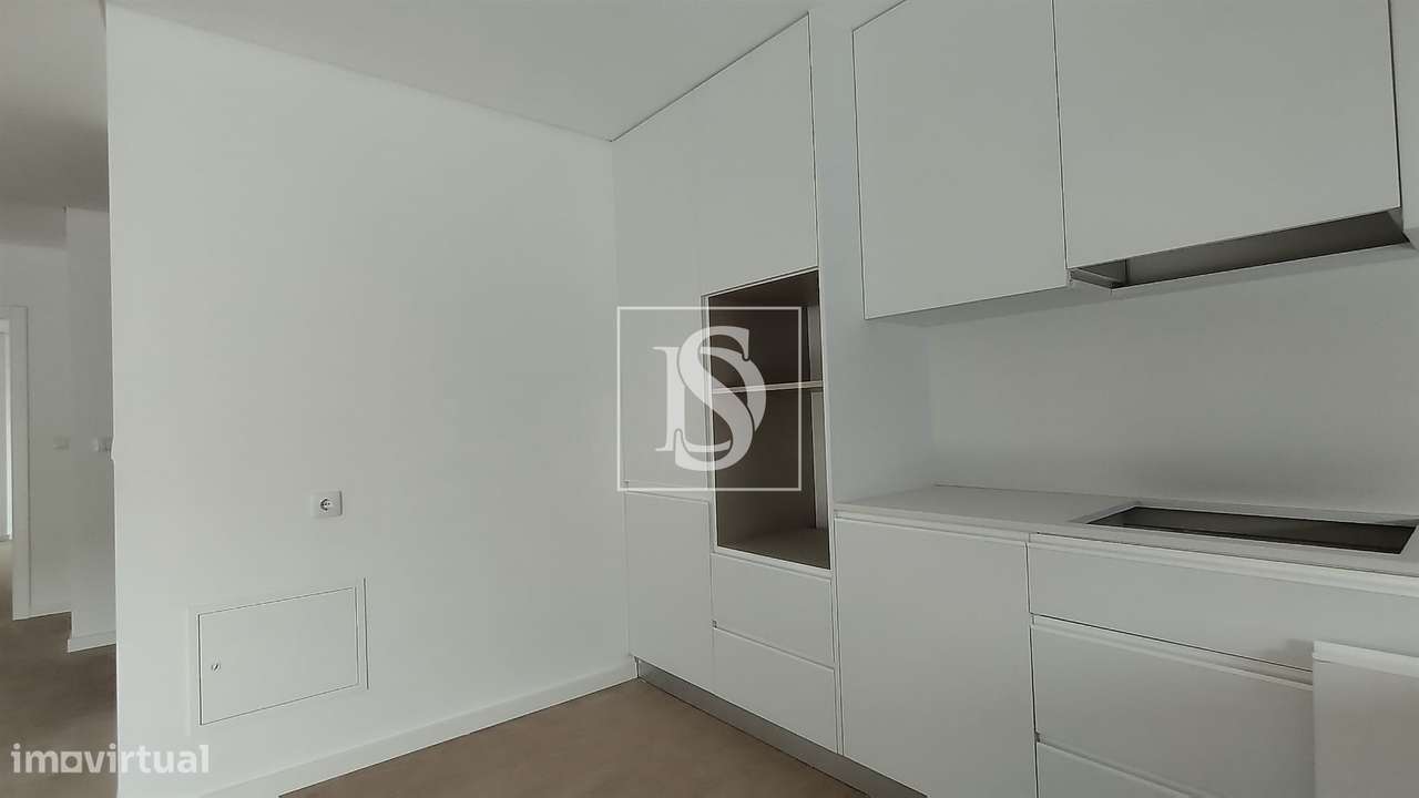 Apartamento T2 Venda em Esgueira,Aveiro-10