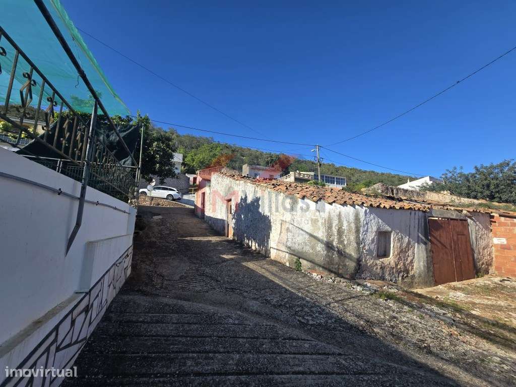 Ruína para reconstrução na Nave do Barão - Loulé-14