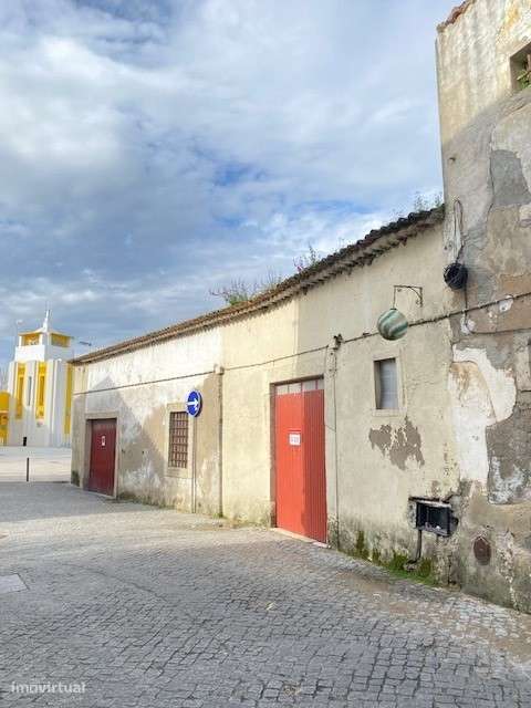 Armazém  Venda em Torres Novas (Santa Maria, Salvador e Santiago),Torr - Grande imagem: 2/6