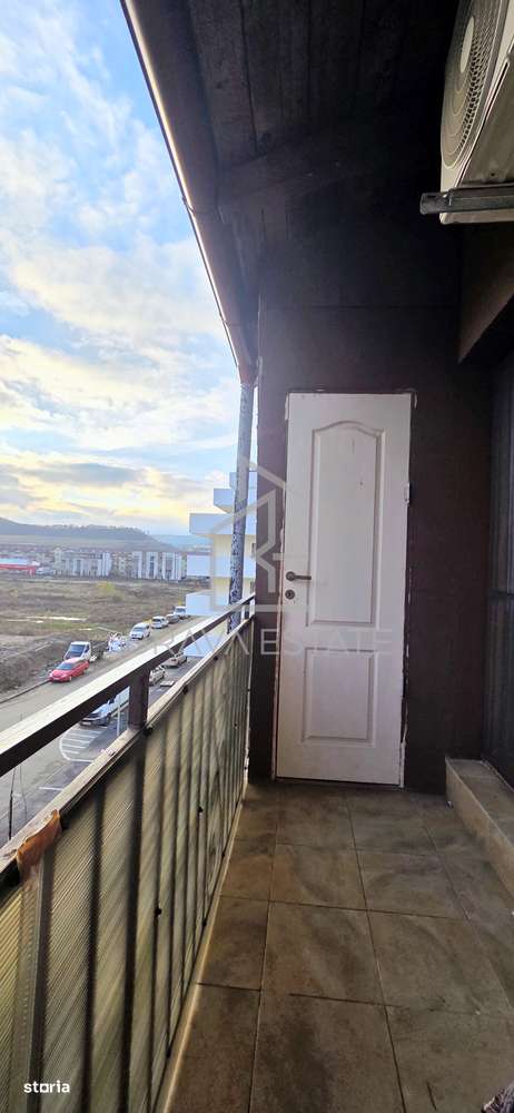 Apartament 3 camere , 43mp , 2 balcoane, zona Eroilor Floresti-11