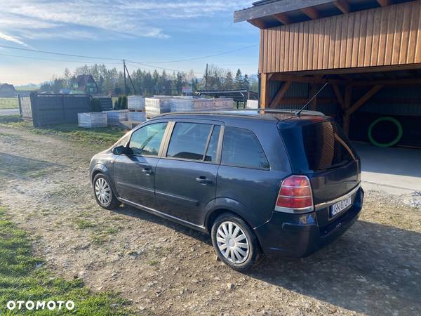 Opel Zafira 1.8 Family - 3