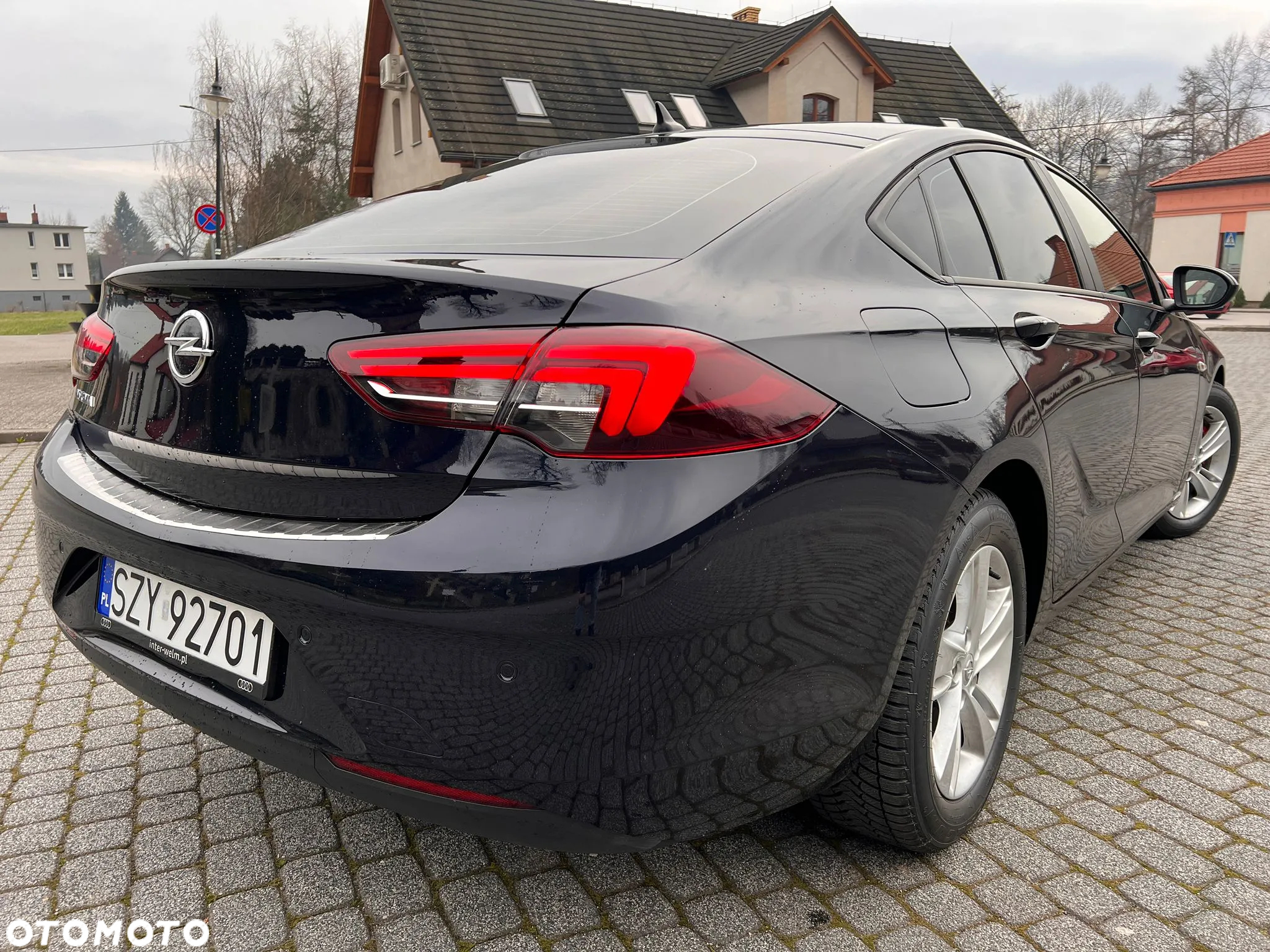 Opel Insignia 2.0 CDTI Innovation S&S - 2