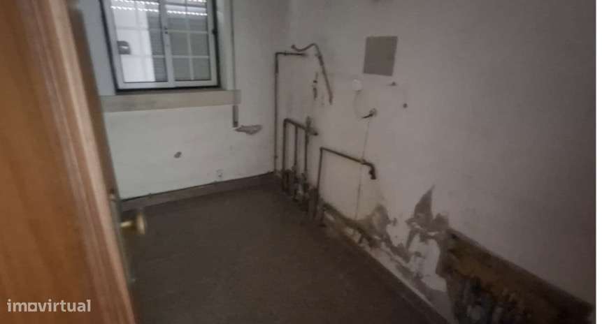 Imóvel de banco : escritura ao abrigo do simplex-11