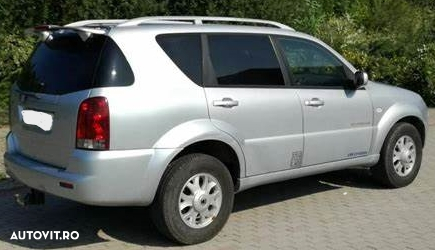 Dezmembram ssangyong rexton 2002 2.9 TDI - 2