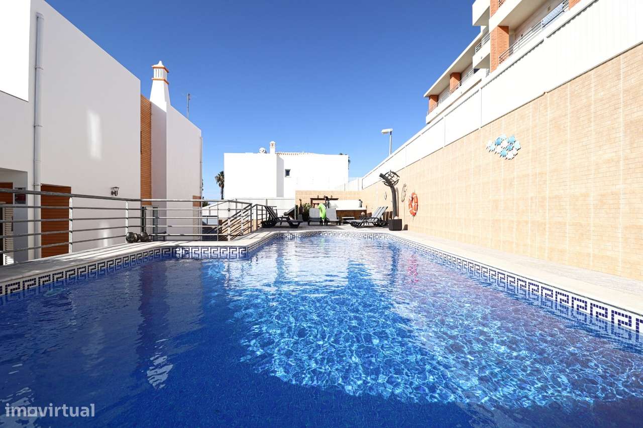 Moradia V3+1 Com Piscina e Garagem - Grande imagem: 4/52