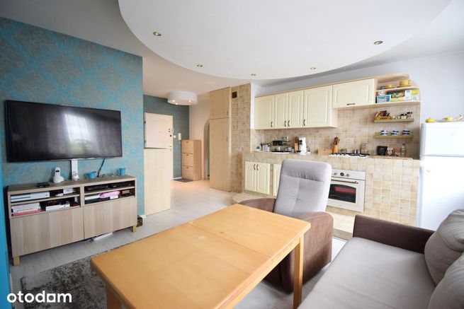 Stylowe 47,7 m² na ZWM – z widokiem i balkonem-0