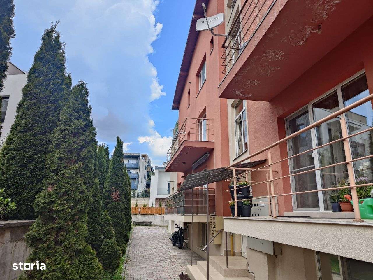 Apartament 3 camere 2 bai, etaj 1 imobil stil vila. ocupabil imediat - Imagine principală: 2/20