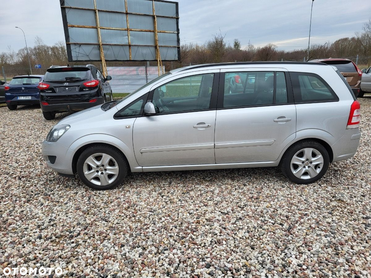 Opel Zafira - 5