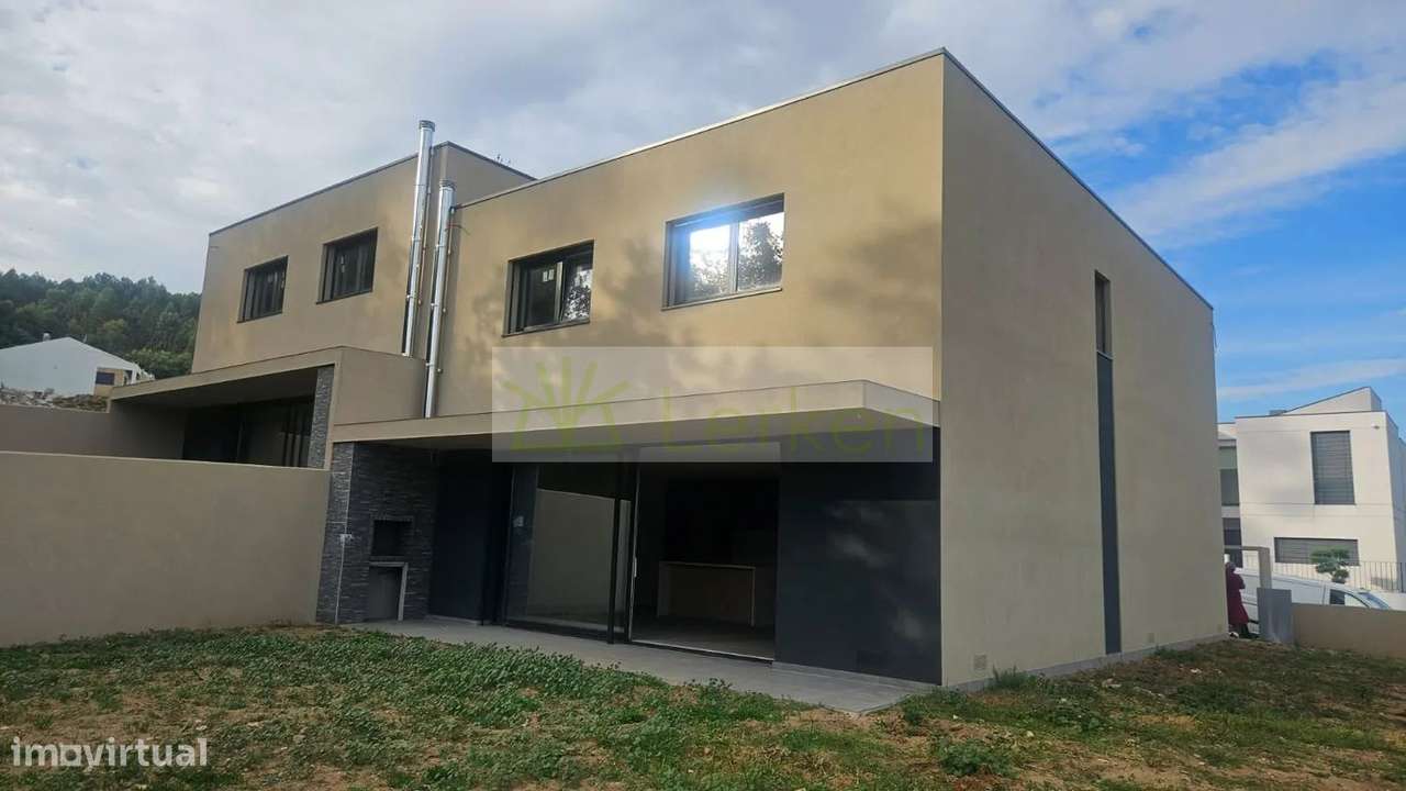 Moradia T3 | Póvoa de Lanhoso | Conforto, Eficiência e Estilo - Grande imagem: 4/23