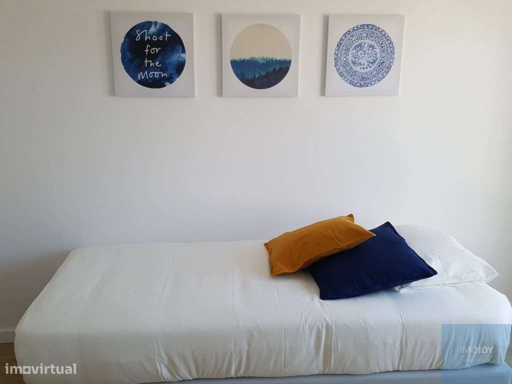 Apartamento T4 com Varanda no Último Piso em Alvalade Junto ao Camp...-10