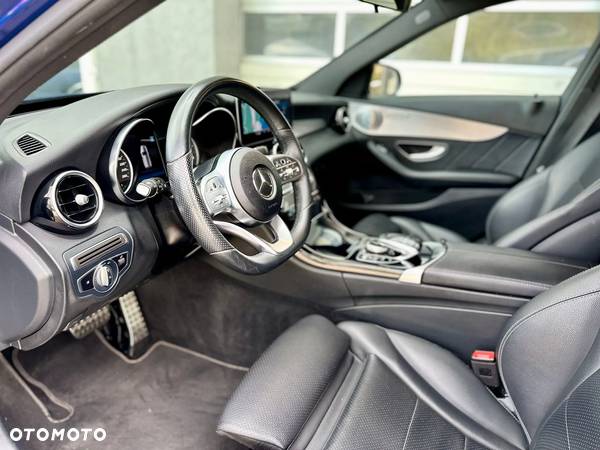 Mercedes-Benz Klasa C 220 d 4Matic T 9G-TRONIC AMG Line - 12