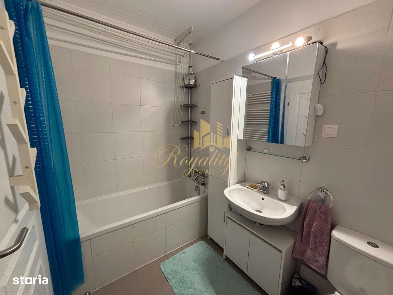 Apartament 3 camere, 70 mp, 2 bai, loc parcare- Zona Lipovei-18