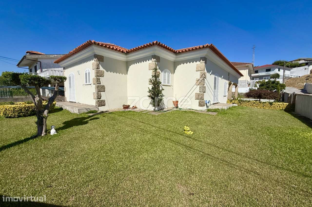 Moradia Térrea em Mogege - Grande imagem: 2/48