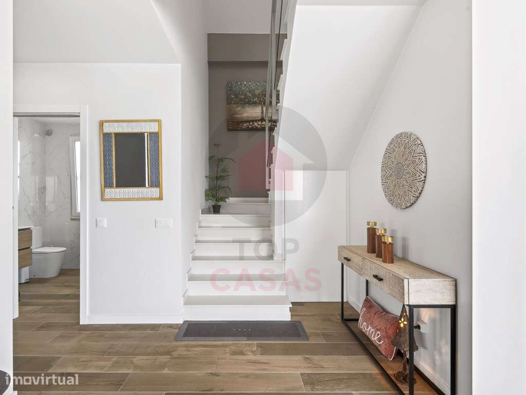 Moradia Contemporânea com 3 Quartos e Jardim Próxima de Caldas da R...-24
