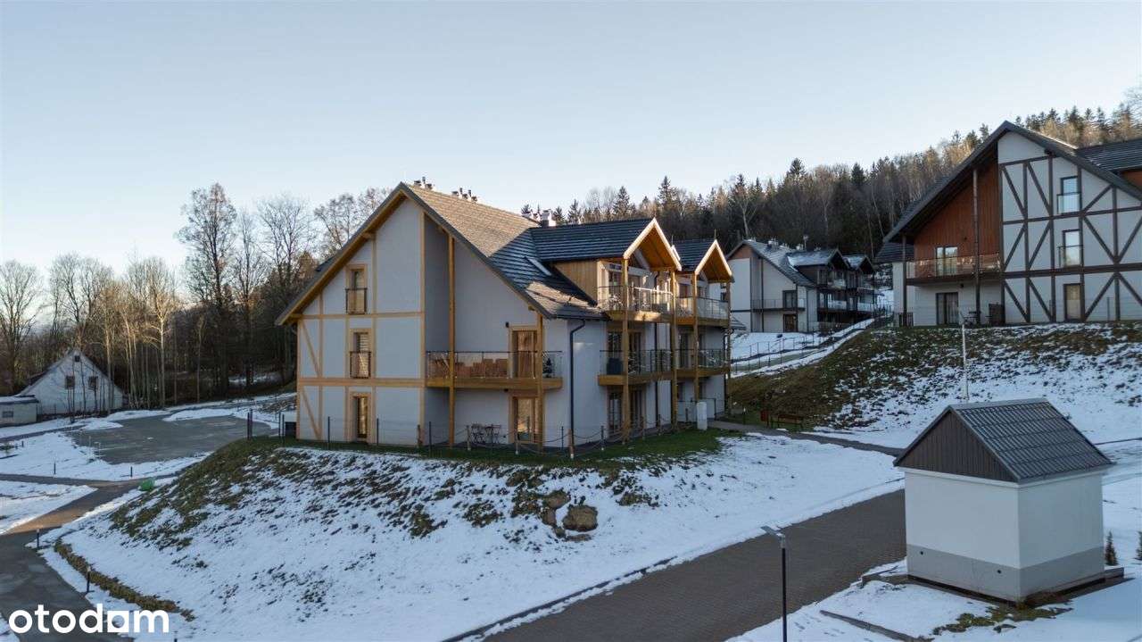 Kameralny lokal z dwiema sypialniami-16