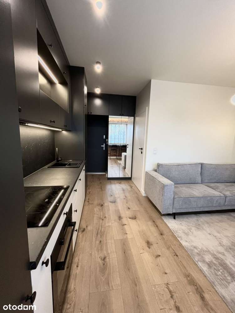 Wyjątkowa kawalerka z ogródkiem-5