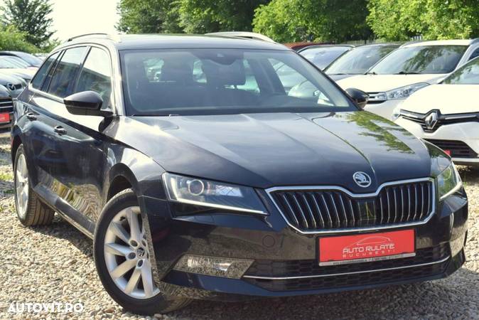 Skoda Superb ver-combi-2-0-tdi-dsg - 1