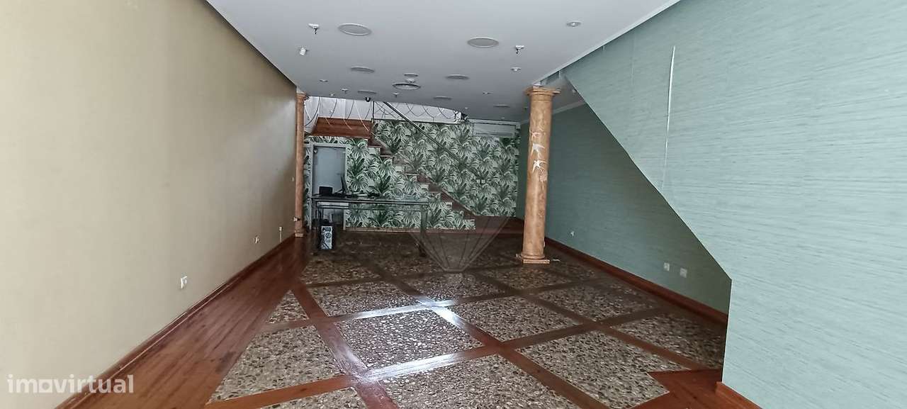 Loja  para arrendamento - Grande imagem: 2/9