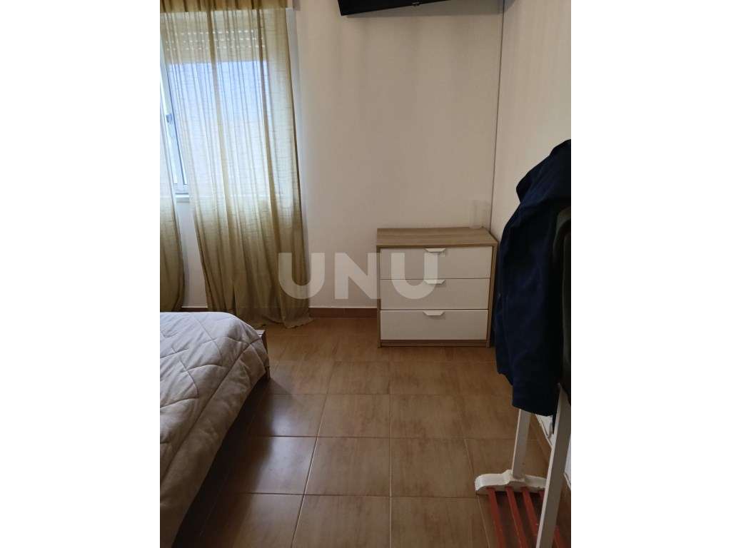 Apartamento T2 Casal do Marco-17