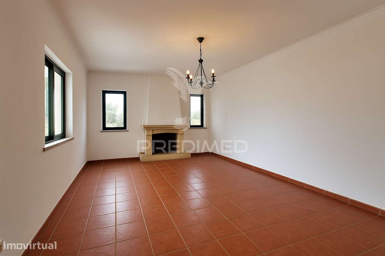 Moradia T3 com Piscina - Grande imagem: 5/9