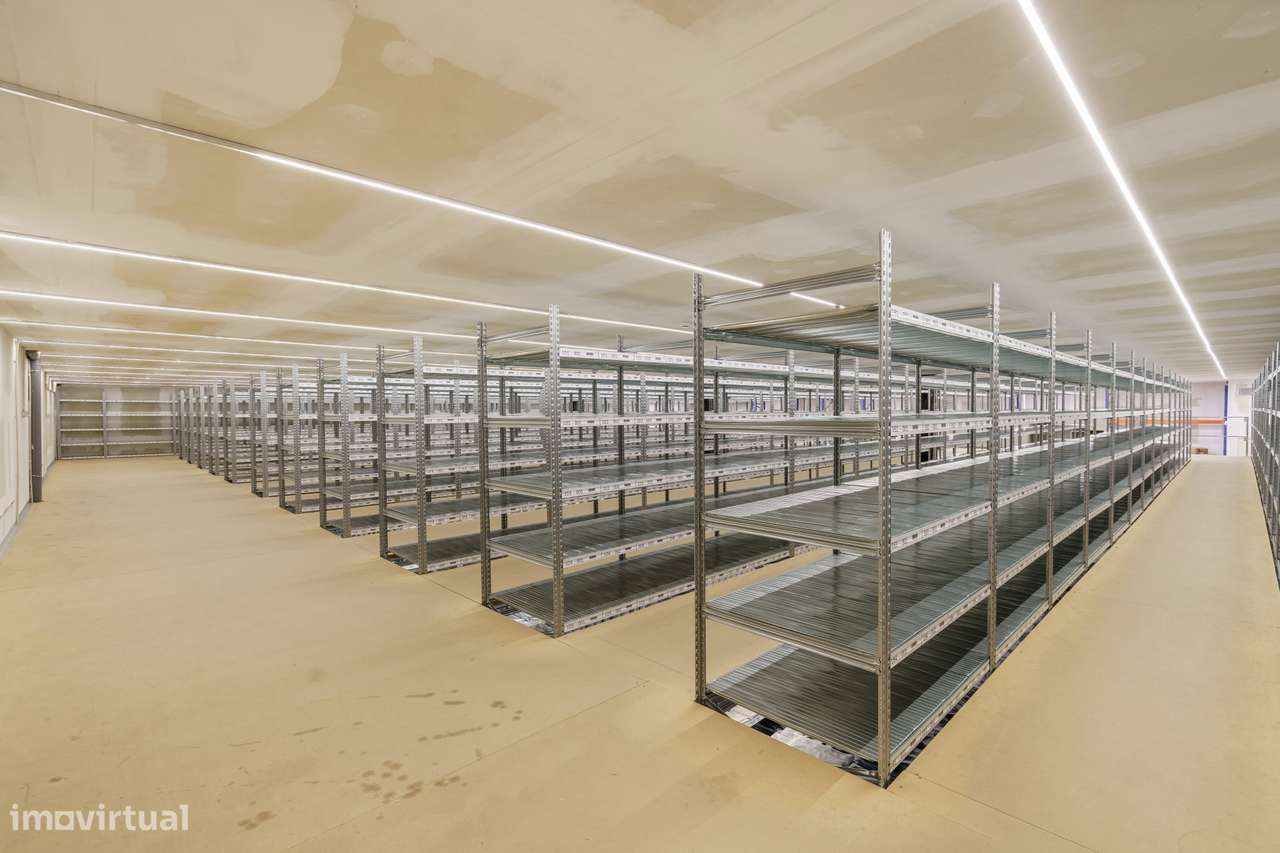 Escritório com armazém e showroom - Grande imagem: 5/49