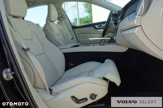 Volvo XC 60 - 10