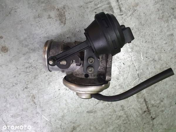 ZAWÓR EGR VW AUDI SKODA SEAT 1.9 TDI 038129637 - 11