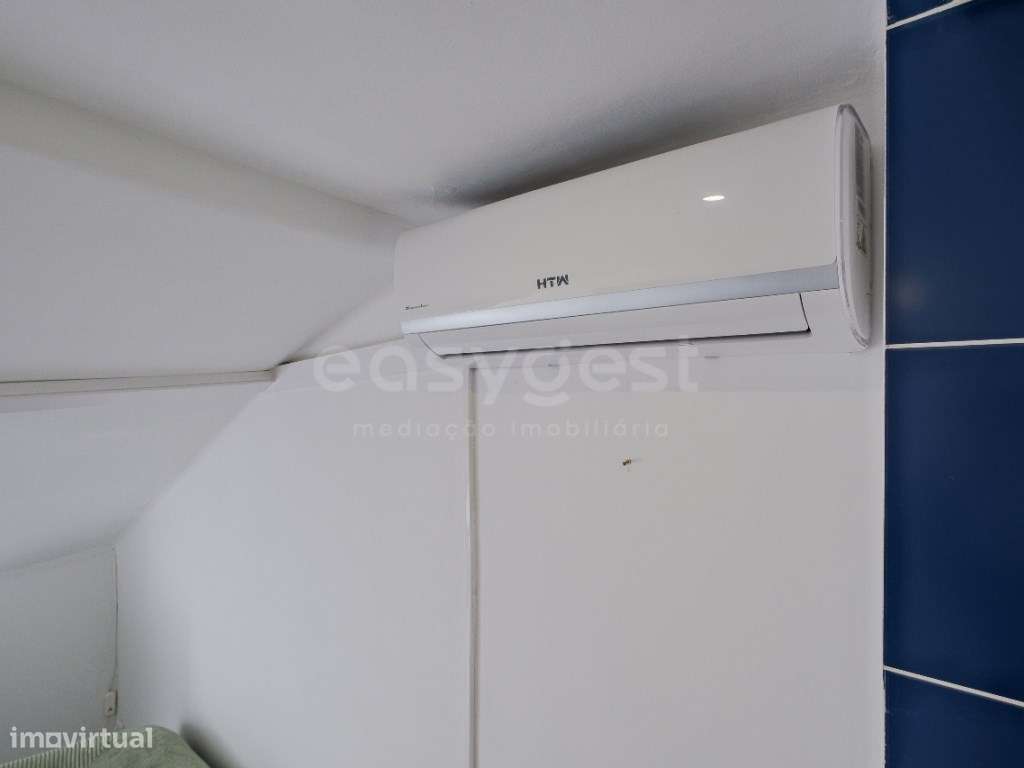 T2 remodelado no coração de Lisboa, entre o Bairro Alto e Santos-26