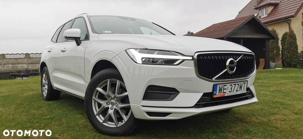 Volvo XC 60 D4 Momentum - 1