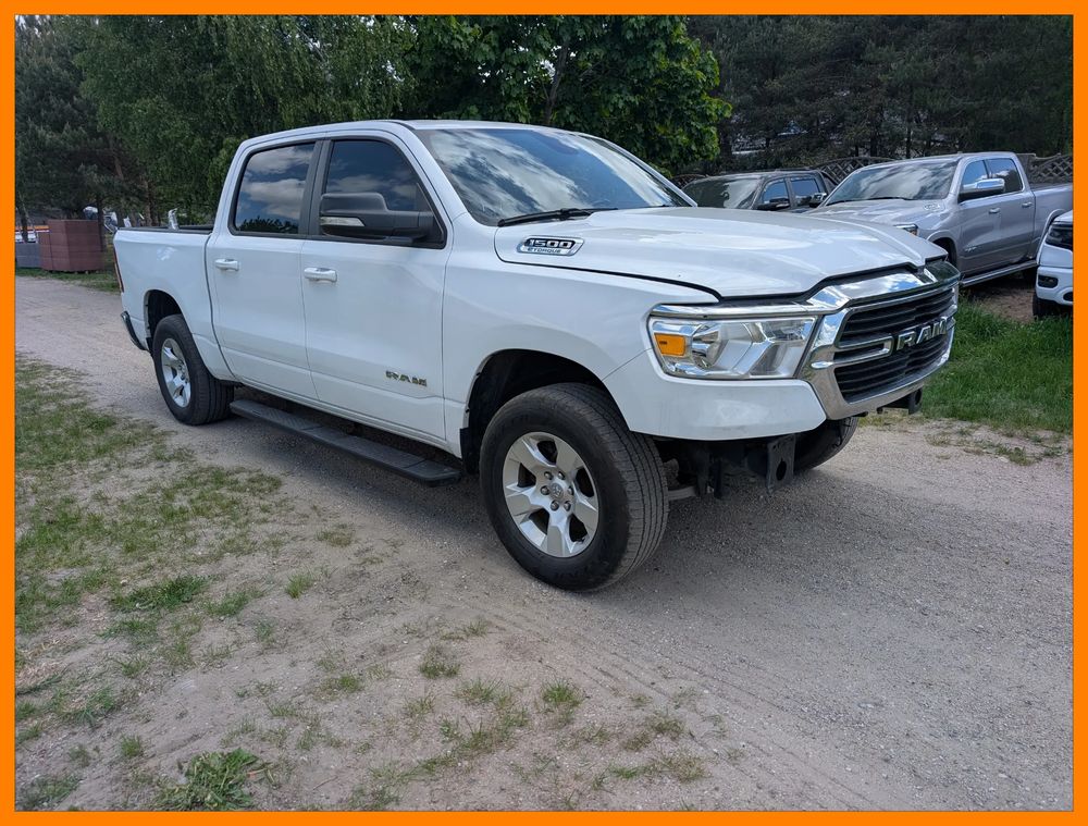 RAM 1500 Crew Cab Shortbed Bighorn 2021