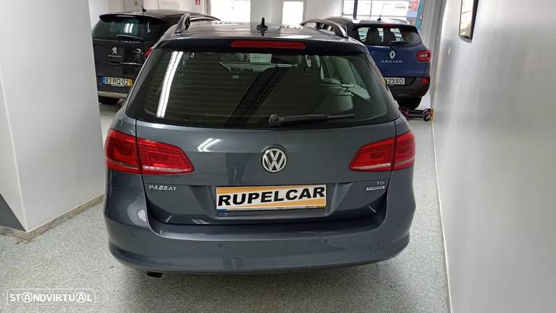 VW Passat Variant 1.6 TDI BlueMotion - 10