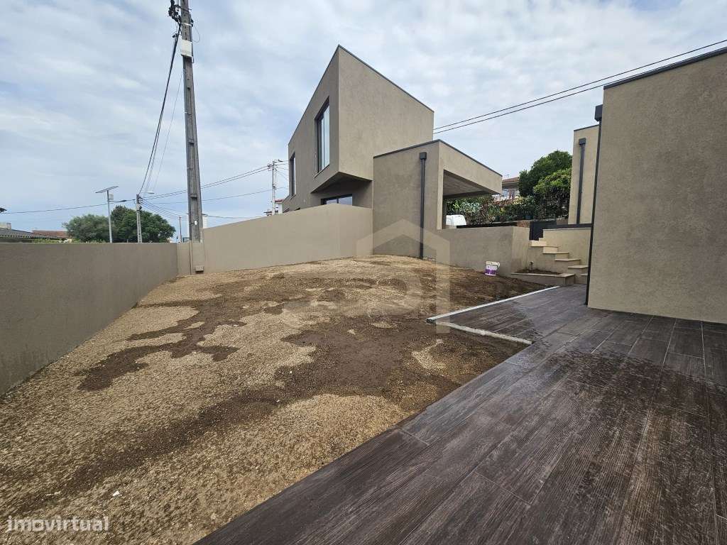 Moradia T2 em Mouquim, Vila Nova de Famalicão-19