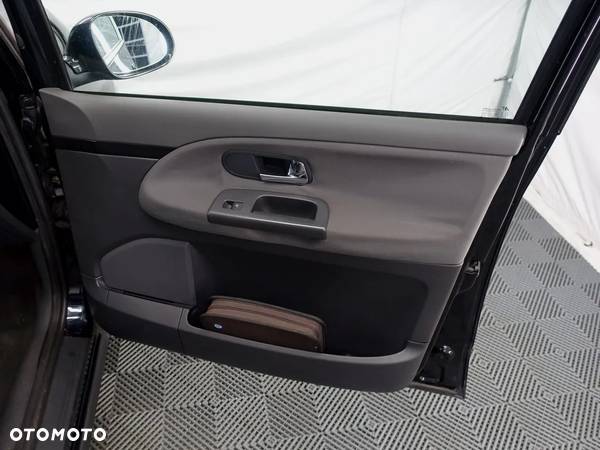 Volkswagen Sharan 2.0 TDI Comfortline - 19