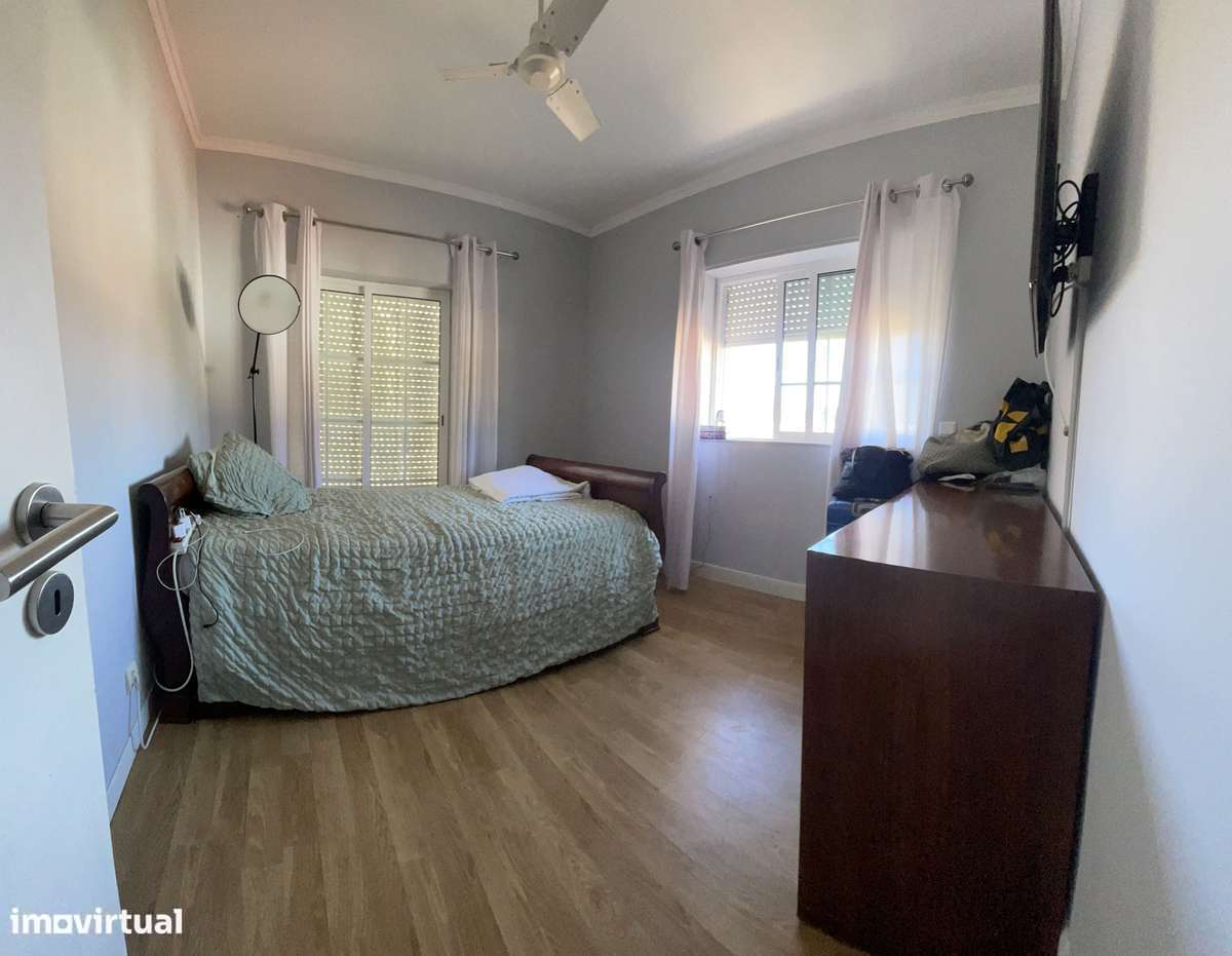 EXCLUSIVO EM CASCAIS |  T3 +1 anexo EM MANIQUE DE BAIXO.-15