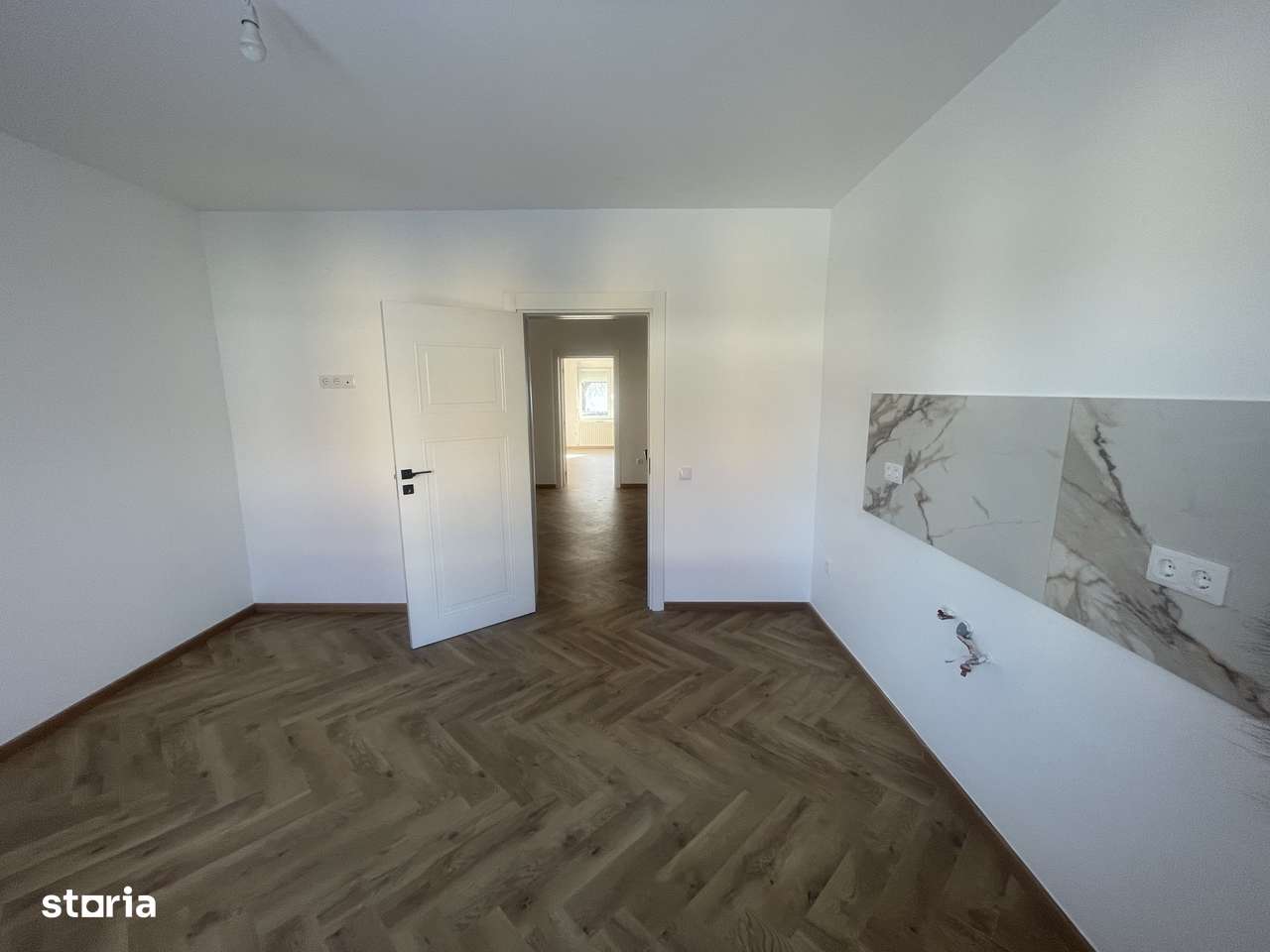 Casa 3 camere singur în curte 454 mp pe un nivel zona Calea Poplacii-9