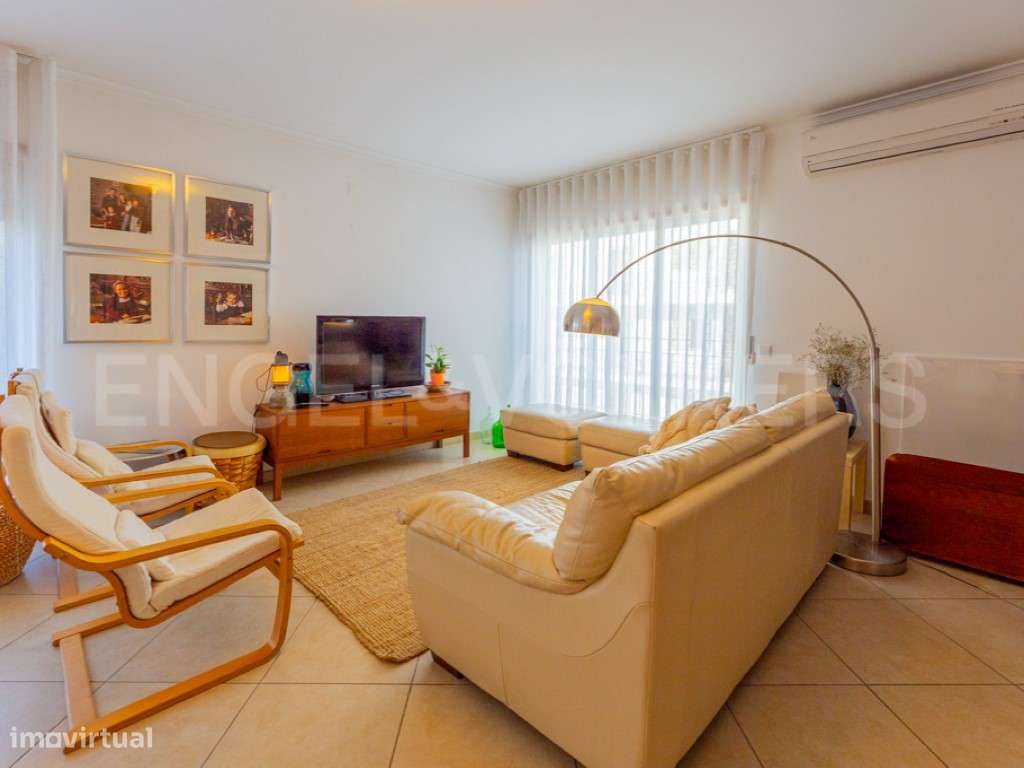 Tavira: Apartamento T3 com Piscina, Garagem e Terraço - Grande imagem: 4/26