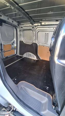 Ford TRANSIT CONNECT - 13