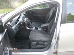 Volkswagen Passat 1.8 TSI Comfortline - 11