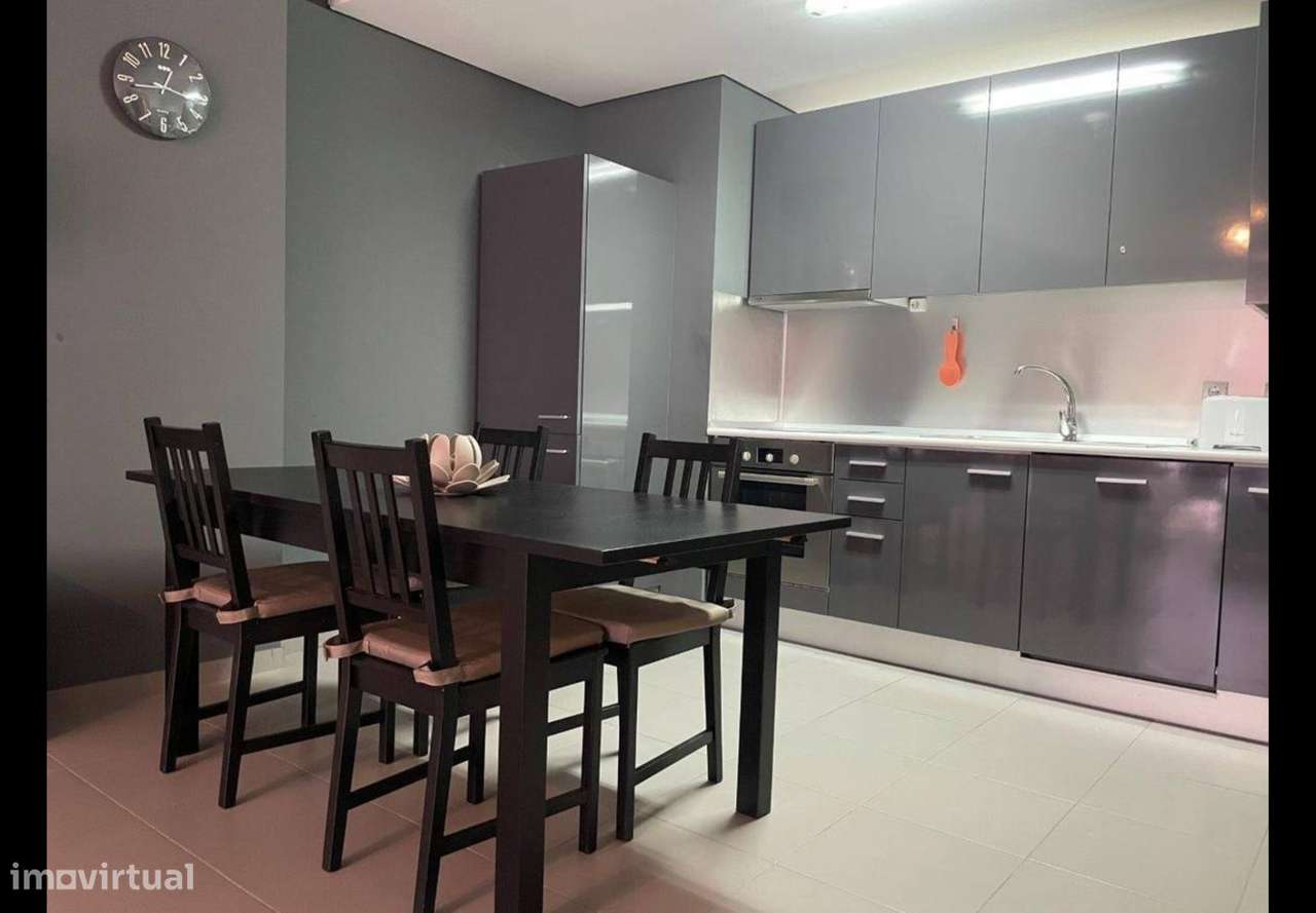 Apartamento T1 , em excelente condomínio a 200m da praia, Portimão-13