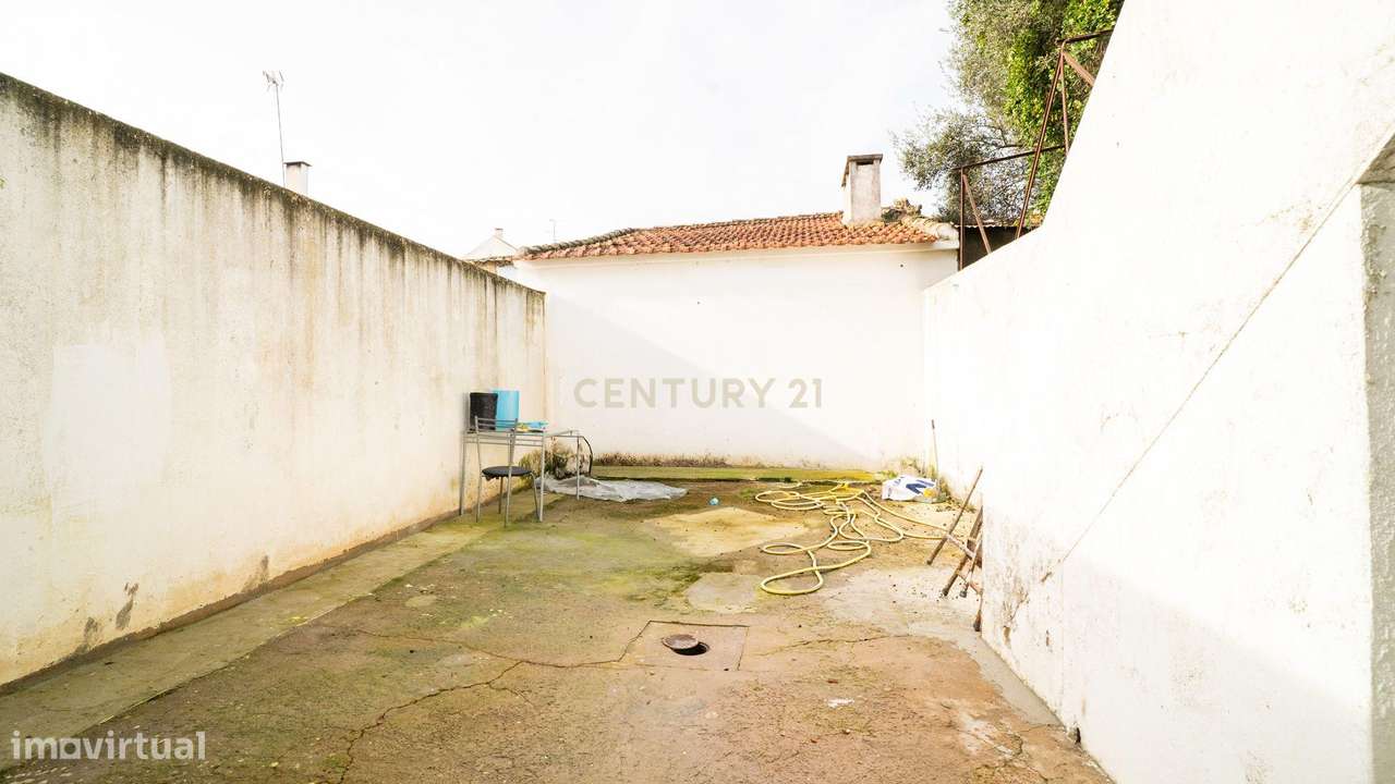 Moradia Renovada em Salvaterra de Magos, Santarém-15