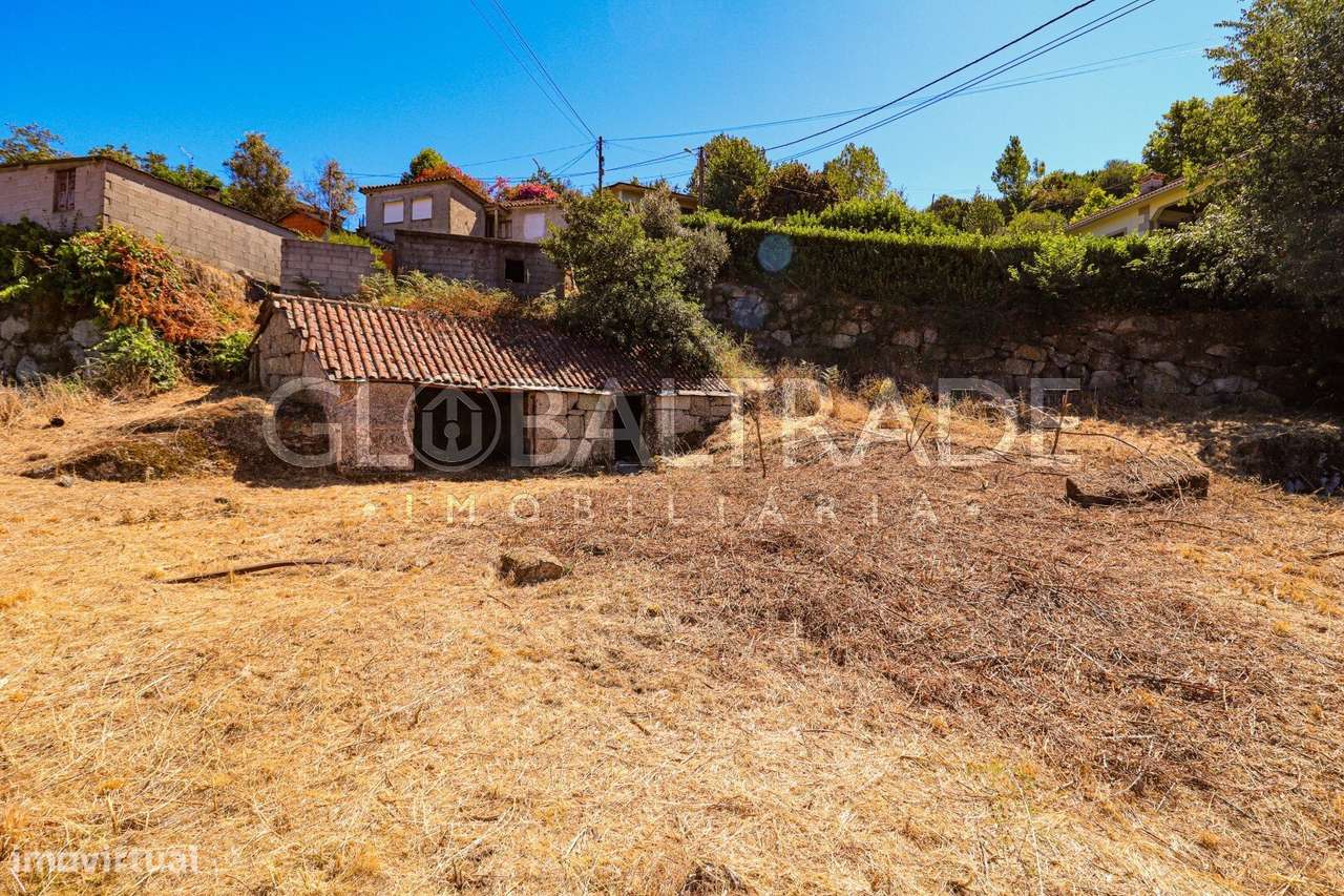Conjunto Habitacional de 5 Moradias para Recuperar em Aboadela-38