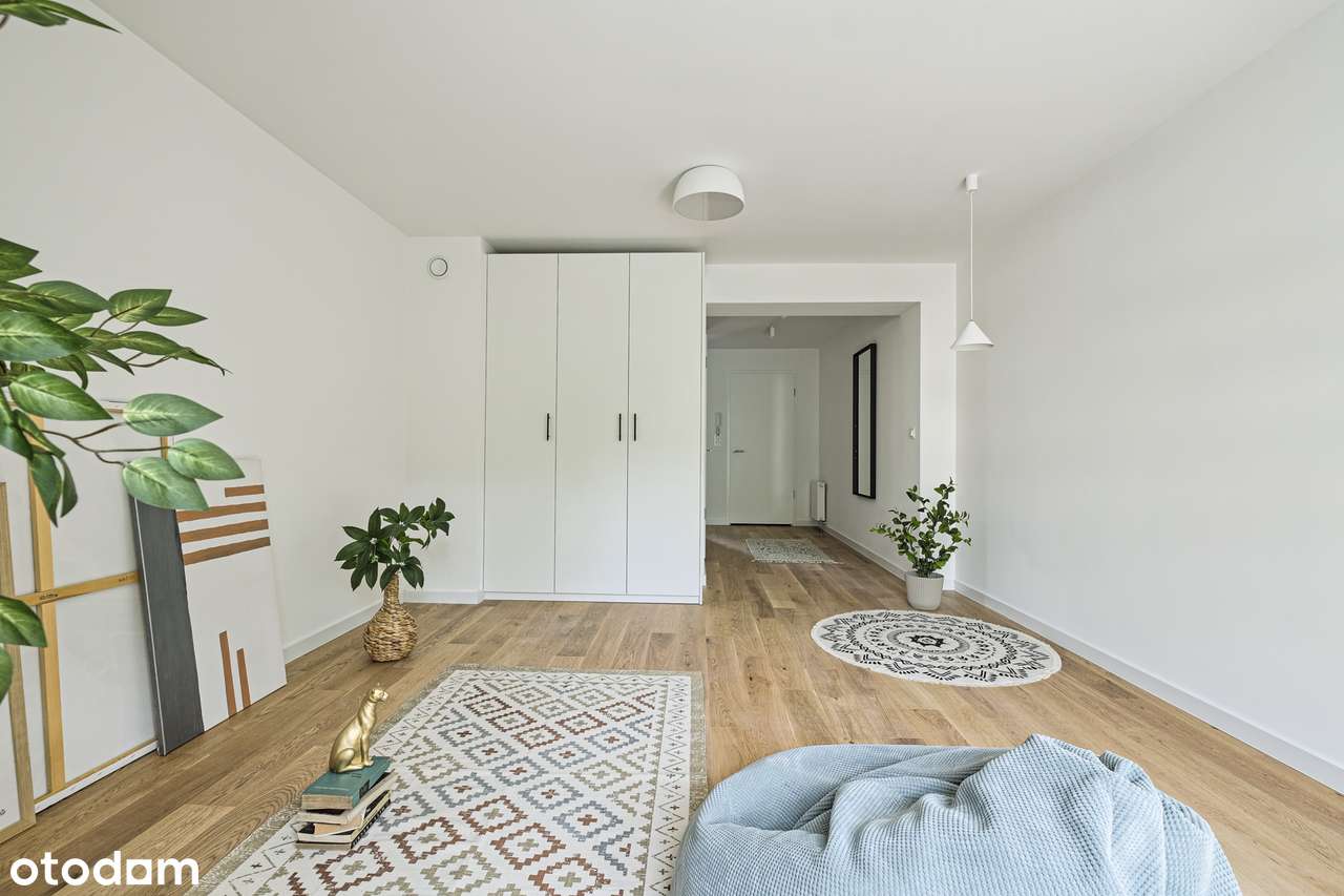 Studio| Centrum| Nieumeblowane| 0% prowizji| Kamienica| Ciche - Pełny obrazek: 2/13