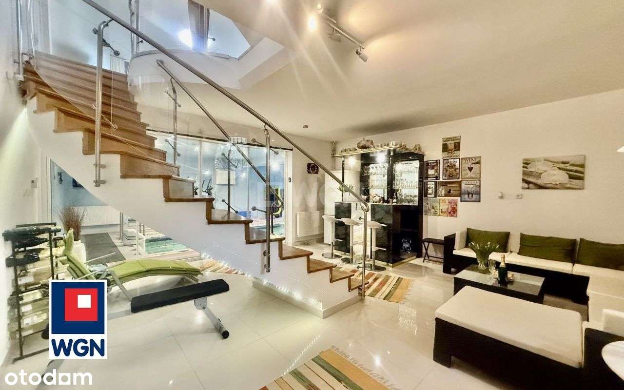 Willa z basenem Osiedle Akademickie-8