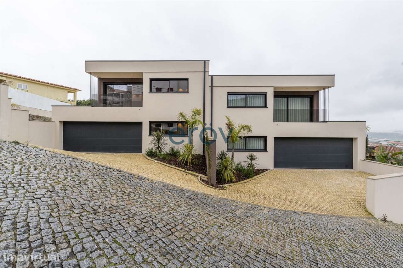 Moradia T4 de Luxo em Requião – Vila Nova de Famalicão-47