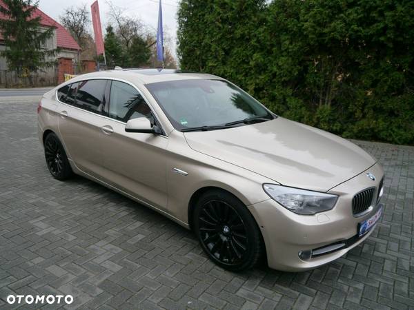 BMW 5GT 530d xDrive Gran Turismo - 9