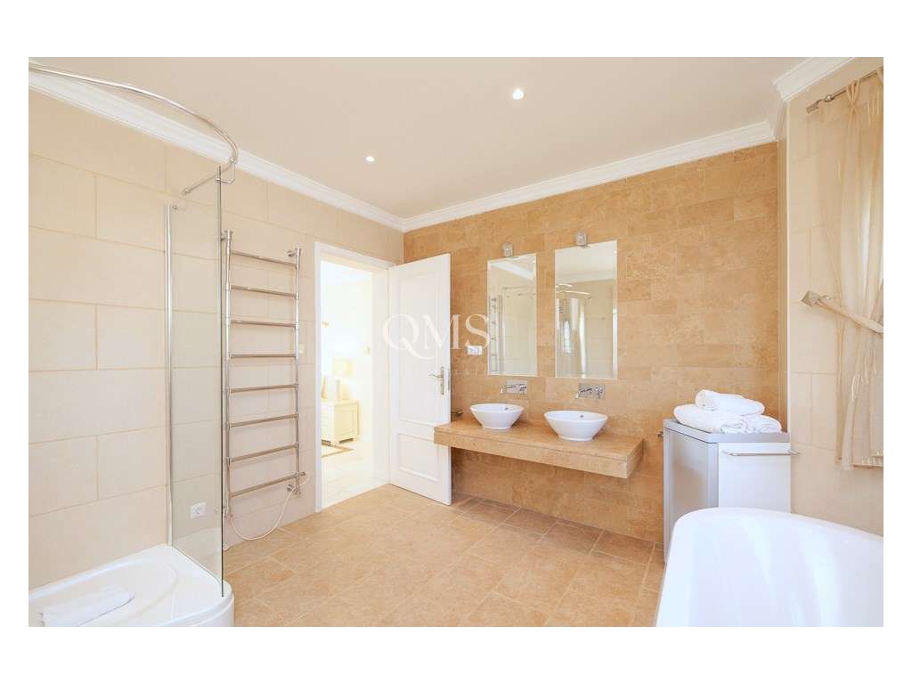 Moradia T4 Frente Golfe com Piscina & Total Privacy Vale do Lobo Al...-51