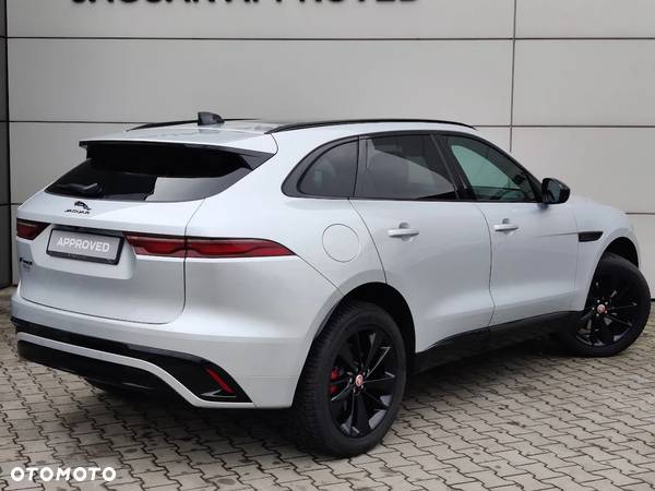 Jaguar F-Pace 2.0 P250 mHEV AWD R-Dynamic Black - 8