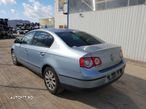 Dezmembrez Volkswagen Passat B6 1,9 TDI - 5