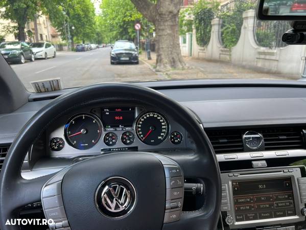 Volkswagen Phaeton 3.0 V6 TDI DPF 4MOTION Automatik (5 Sitzer) - 19